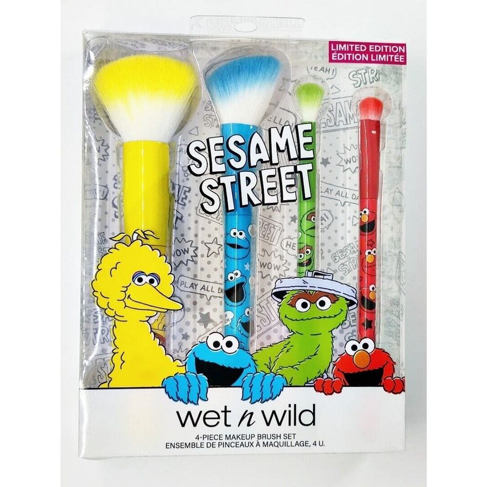 Sesame Street Wet N Wild 4 Piece Makeup Brush Set Limited Edition NEW